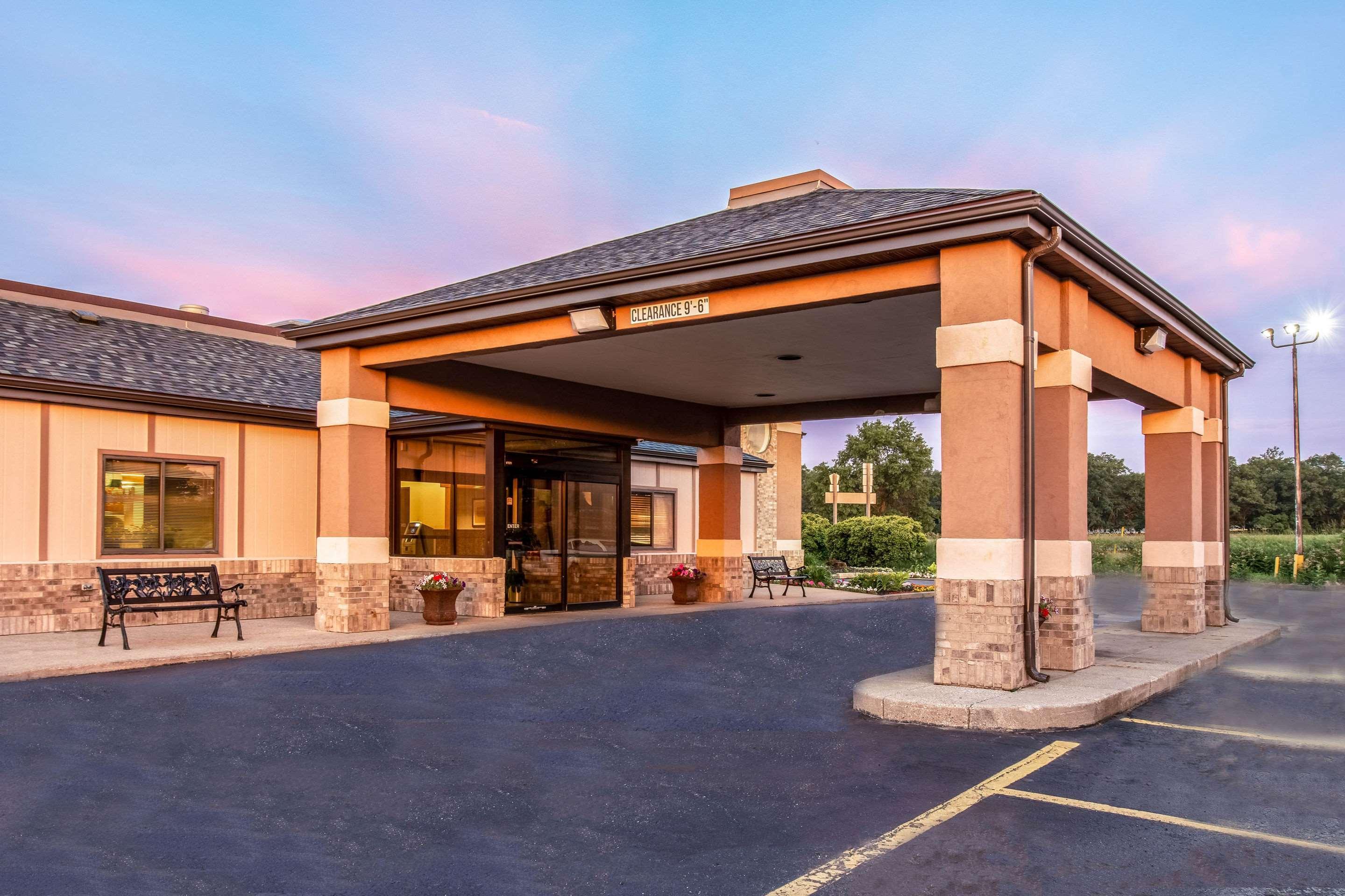 Country Inn & Suites By Radisson, Muskegon, Mi Exterior photo